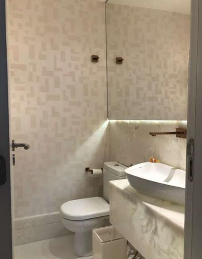 Apartamento Do Ladinho Da Avenida Beira Mar *